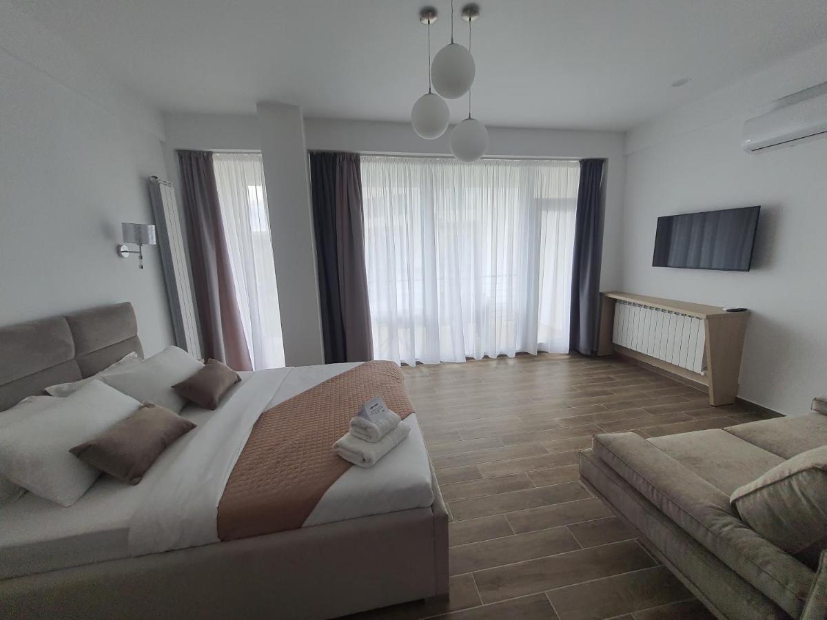 Mianelly Apartments Mamaia Nord Năvodari Esterno foto