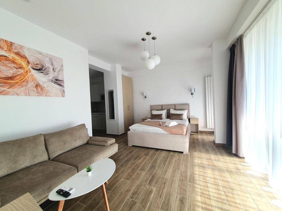 Mianelly Apartments Mamaia Nord Năvodari Esterno foto